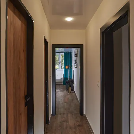 Artsuite Apartment